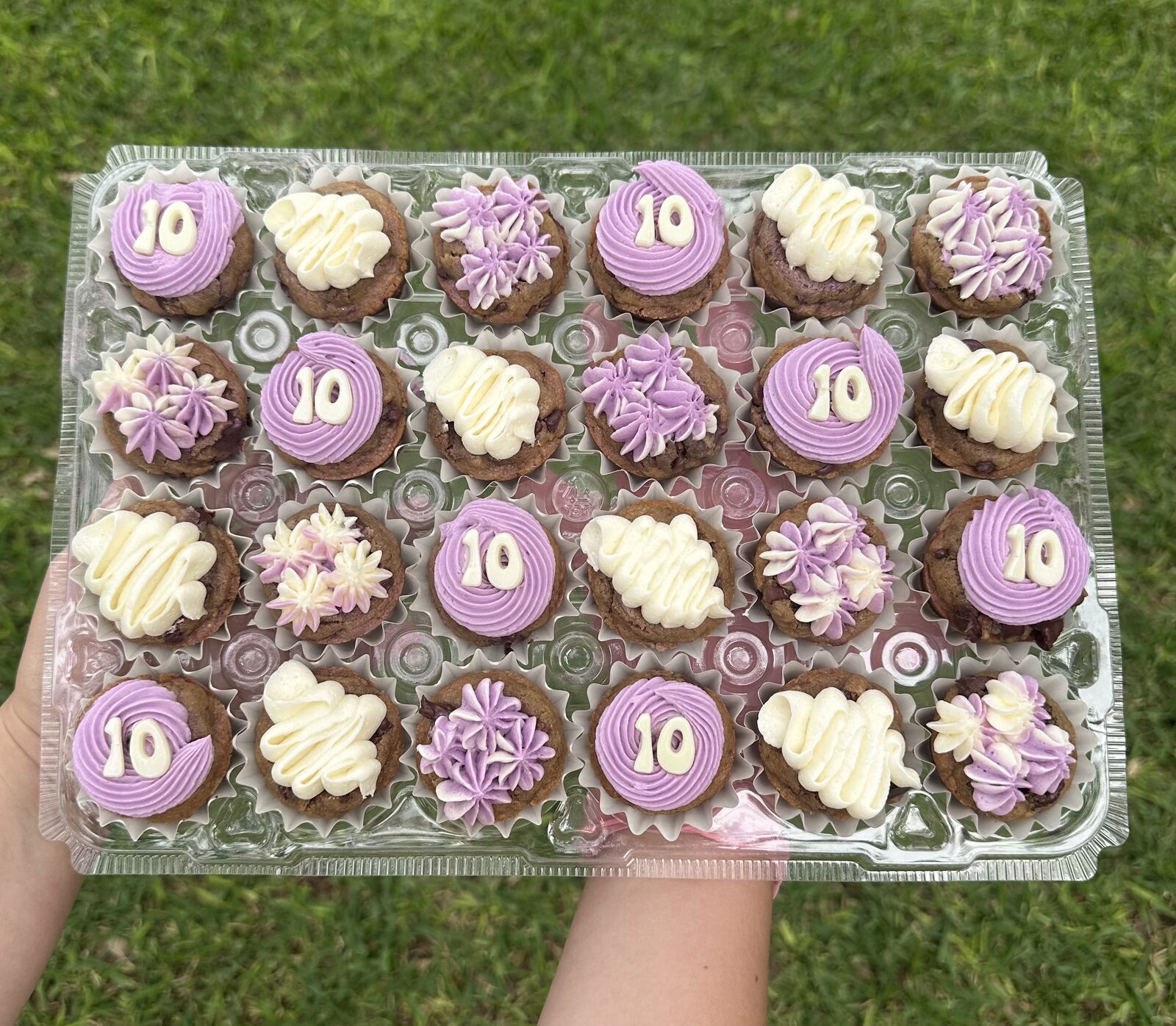 Purple 10th Birthday Cake Cups